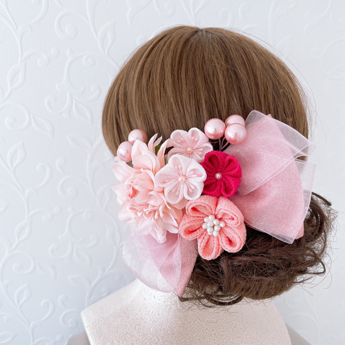 つまみ細工の髪飾り【ピンクのオーガンジーリボンとお花セット】成人式