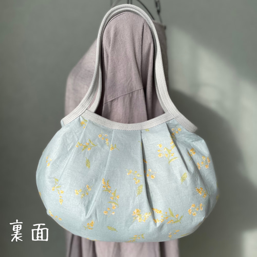 コロンと可愛いショルダーグラニーバッグ そよ風に流れるミモザ