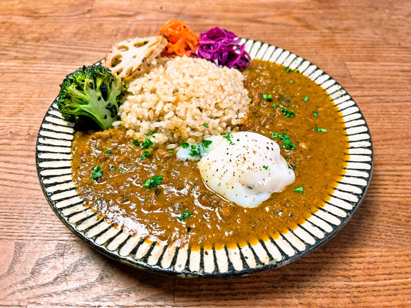 粗挽き肉のうま味弾ける！牛×豚の粗挽きキーマカレー 2枚目の画像