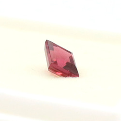 AG-L-25 天然石 ルース 素材 ロードライト ガーネット 約0.8ct 2枚目の画像