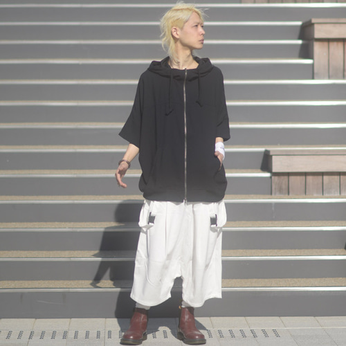 ブルゾン風ZIPアップ5分袖ポンチョパーカー パーカー albino