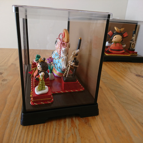 賑やかな 五月人形 こどもの日 端午の節句 こいのぼり 男の子 かしわ