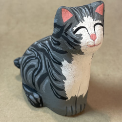 陶器で作った「グレー系のキジ猫ちゃん」 3枚目の画像