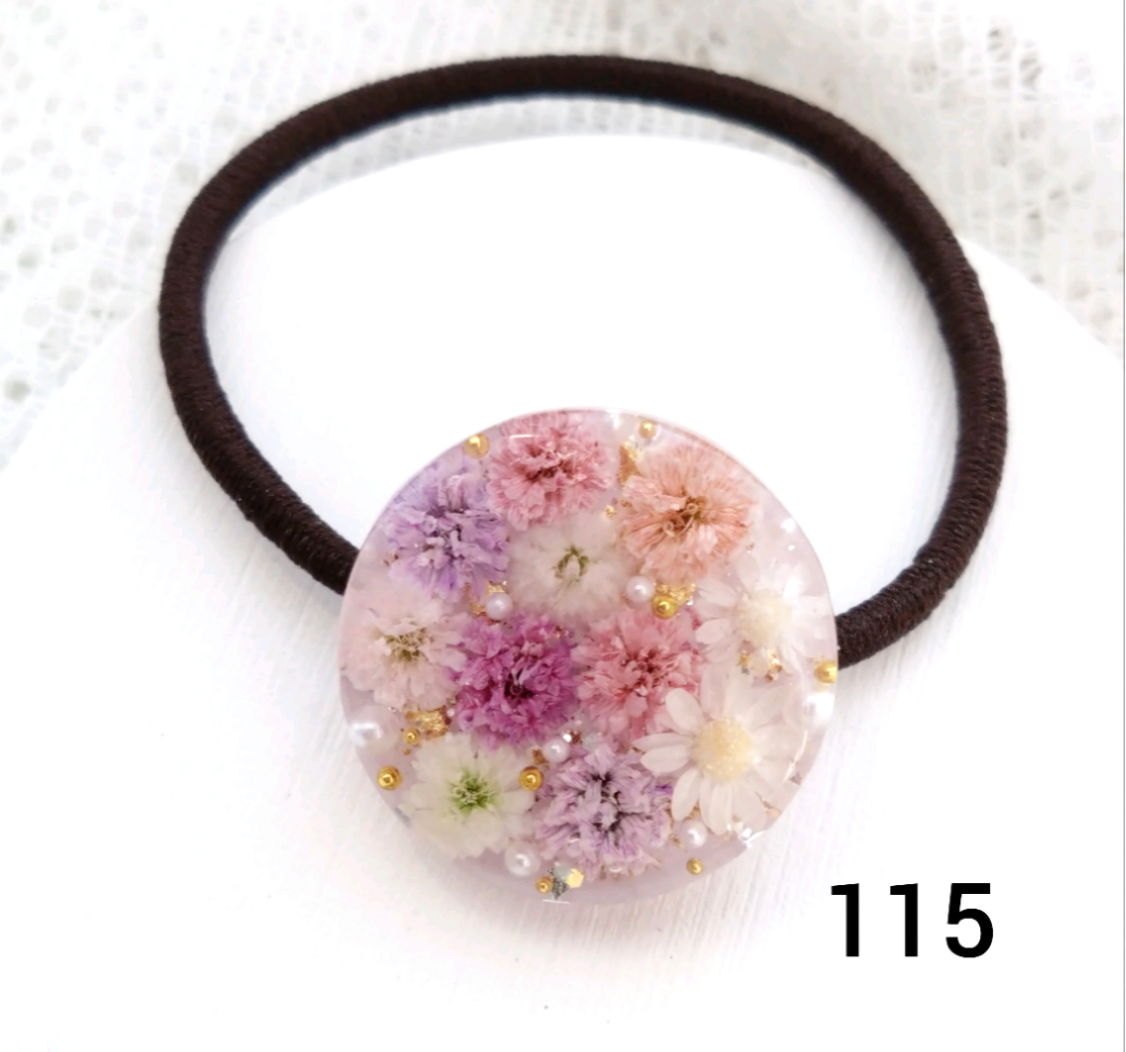 万華鏡ラウンドレジンヘアゴム 押し花MIX