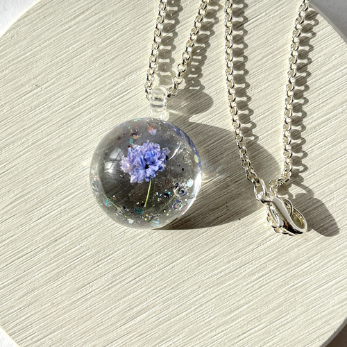 No.1244☆ハンドメイド☆かすみ草♡フラワーレジンネックレス