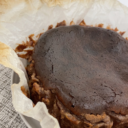 料理人が作るショコラバスクチーズケーキ 2枚目の画像