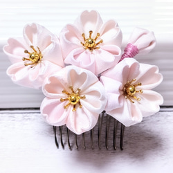 桜 つまみ細工の髪飾り ヘアコーム【ピンク】 3枚目の画像