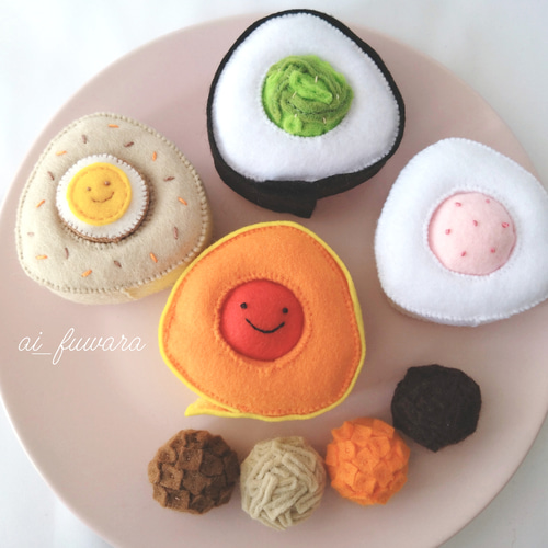 具が外せるおにぎりセット♡フェルトのおままごと おもちゃ・人形