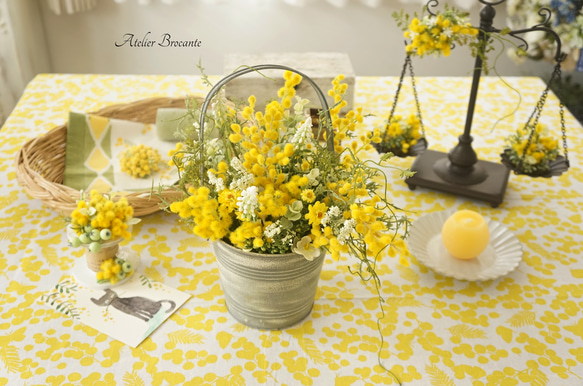 ♪ミモザのバケツアレンジ♪ (ミモザ・インテリア雑貨・バスケット