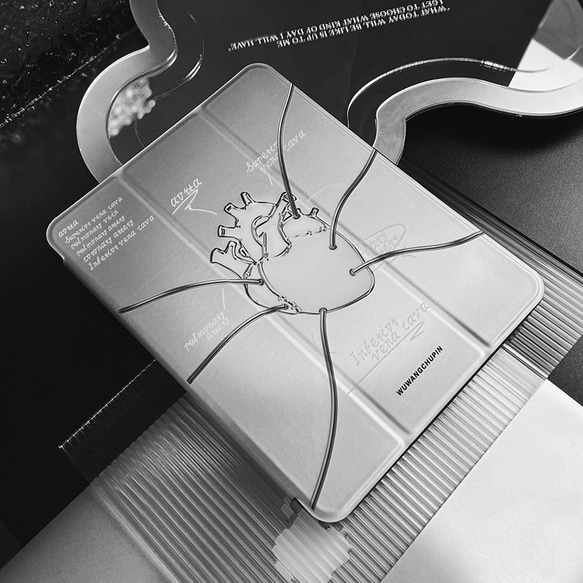 プラダ スカルデザイン iPadケース PRADA Saffiano iPad Sleeve