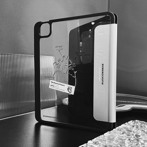 PRADA iPad タブレットケース ホワイト PRADA iPad タブレットケース ホワイト Prada プラダ iPad ケース