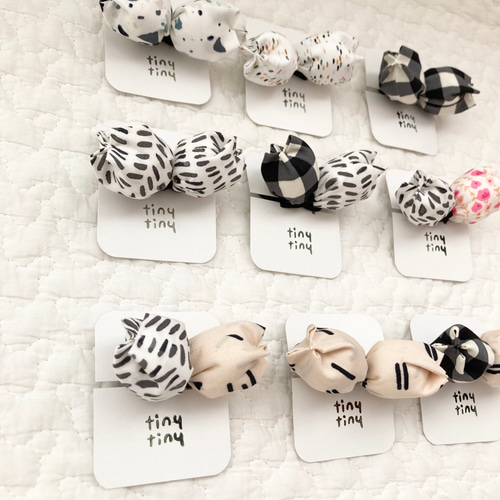 チューリップ＆ハチさん♡ベビーヘアクリップ　ヘアゴム　ハンドメイド商品♡ 屋台】ハンドメイドヘアゴム＆ベビーヘアクリップ 3点セット