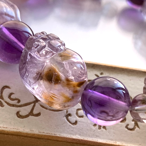 カコクセナイトインアメジストの貔貅とアメジストのブレスレット