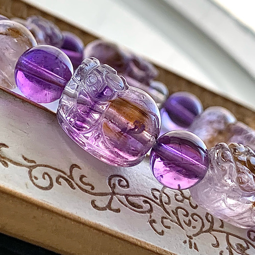 カコクセナイトインアメジストの貔貅とアメジストのブレスレット