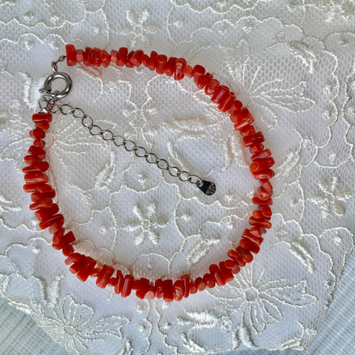 赤珊瑚 ナチュラルフォルム 天然のぎざぎざブレスレット（アンクレット