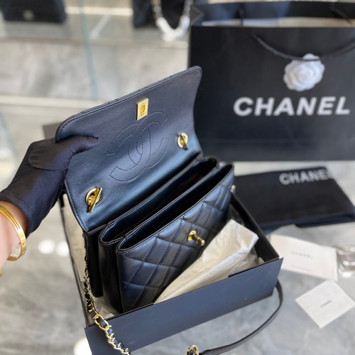 【おしゃれな素材感♪】CHANEL ショルダーバッグ シャネル エナメル ココマーク チェーン ショルダーバッグ