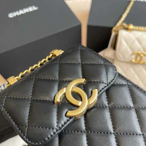 Chanel シャネル2023s新作高級手作り坊白金引き紐金玉携帯バッグ風