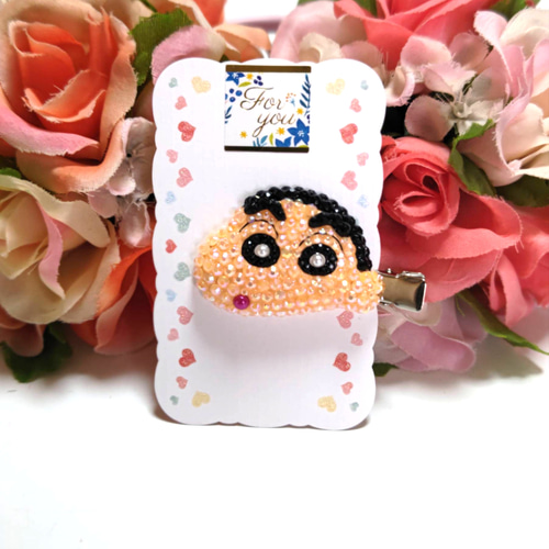 ◎クレヨンしんちゃん前髪クリップ☆ハンドメイド☆ミルキーストーン  