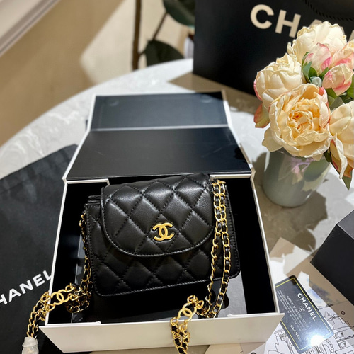 Chanel 23 c新製品ヘッドレイヤースモールムートンチェーンバッグ