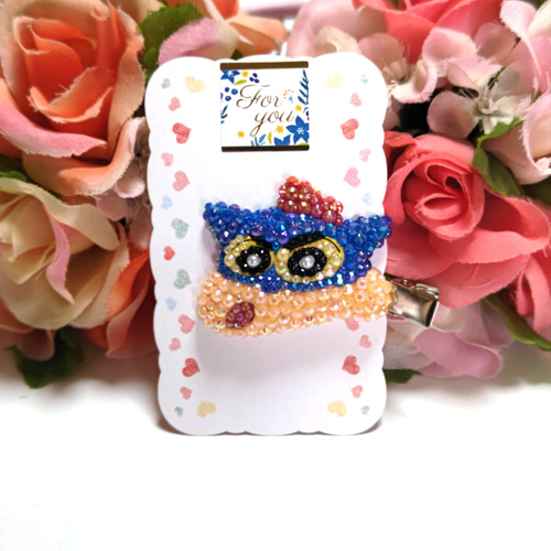◎アクション仮面前髪クリップ☆ハンドメイド☆ミルキーストーン  