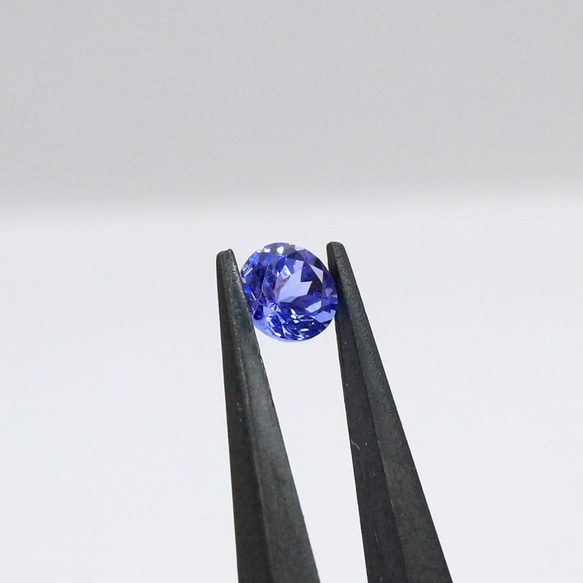 AG-L-86 天然石 ルース 素材 タンザナイト 約0.57ct 5枚目の画像