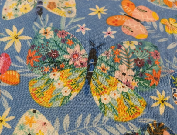 USAコットン　輸入生地《butterfly paradise》45cm 5枚目の画像