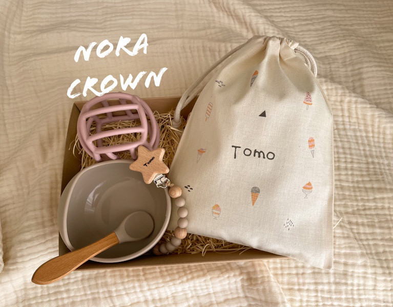 出産祝い名入り巾着・ベビーボール・シリコン食器スプーン・おしゃぶりホルダー・男の子・女の子　アイス　ピンク