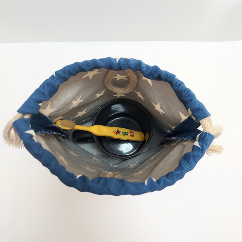 お弁当袋&コップ袋　さくらんぼ　お花　赤　水玉　巾着袋　給食袋　チェリー お弁当袋&コップ袋 さくらんぼ お花 赤 水玉 巾着袋 給食袋 チェリー