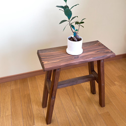 サイドテーブル シンプル 可愛い 台形天板タイプ 4枚目の画像