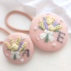 【親子お揃い】刺繍アクセサリー&ヘアゴム『ミモザ』 7枚目の画像