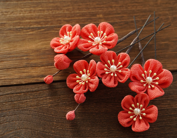 和装 髪飾り ❁ 梅 ❁ つまみ細工 6枚目の画像