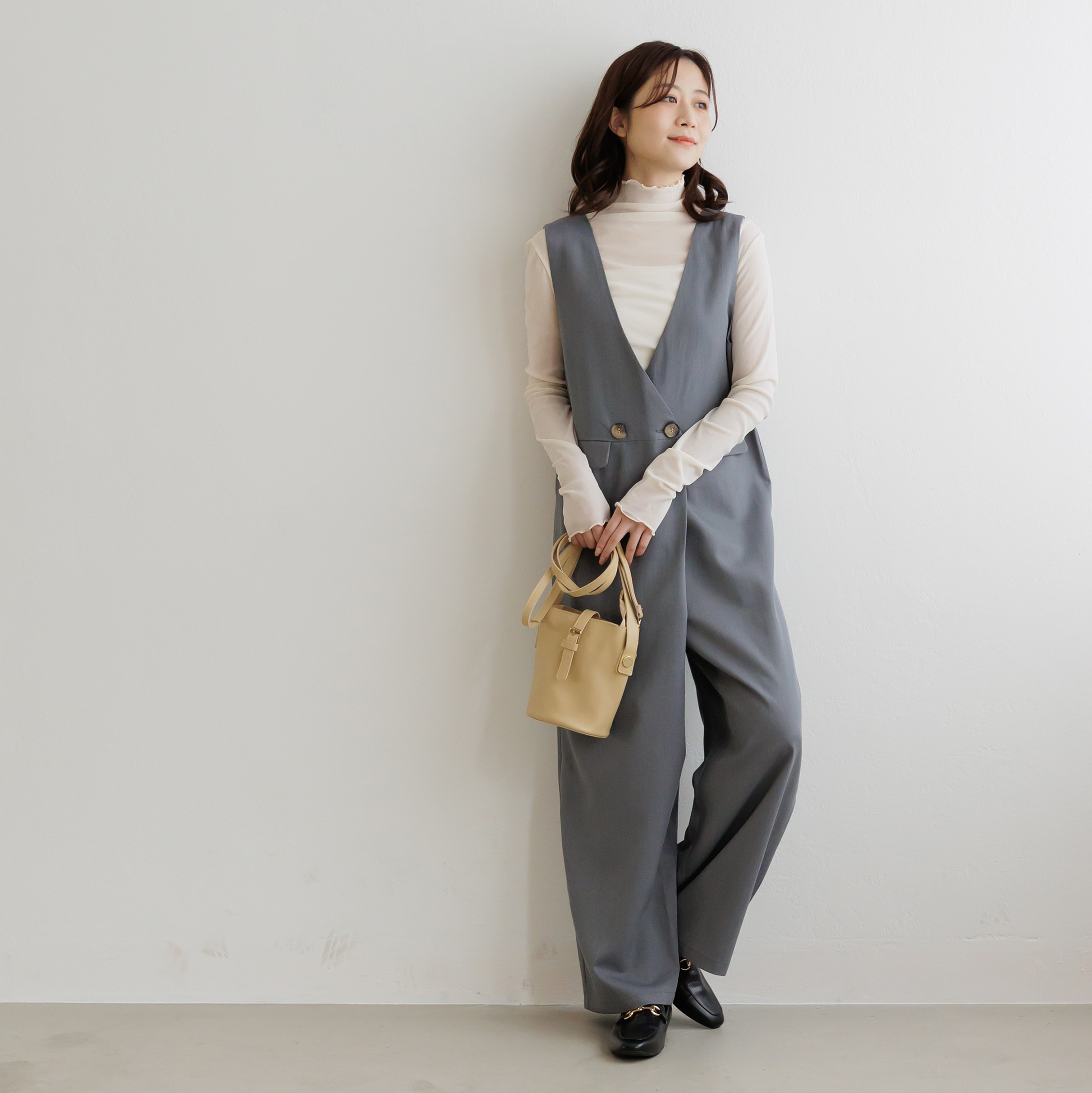 M ブレンヘイム Ｖネック 美品 オールインワン サロペット BLENHEIM