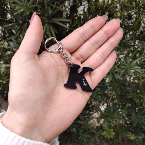 名入れ アルファベットキーホルダー イニシャルキーホルダー お名前