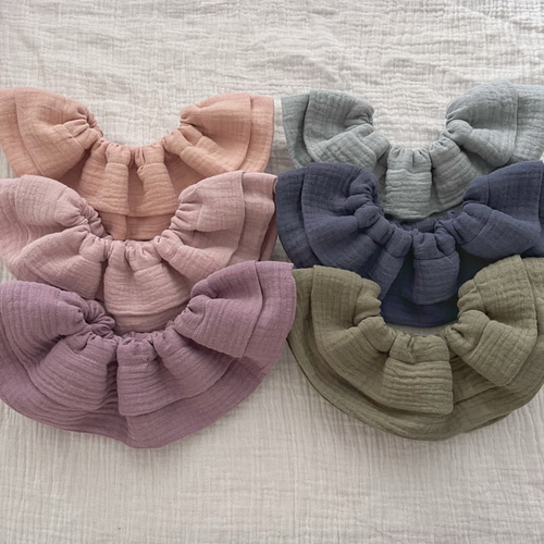 ポコポコガーゼのフリルスタイ】➁ 春色カラー スタイ・よだれかけ