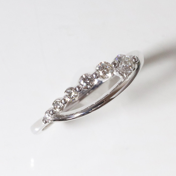 プラチナ 0.30ct ウェーブ デザイン 天然ダイヤモンド リング 指輪