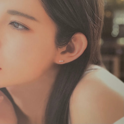 【つけっぱなし】華奢ラインパールピアス 8枚目の画像