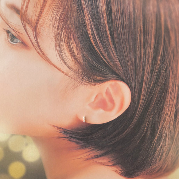 【つけっぱなし】華奢ラインパールピアス 6枚目の画像