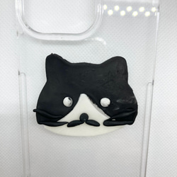 黒ブチの猫のiPhoneケース 15枚目の画像