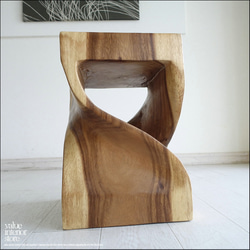 無垢材 ウェーブスツールWN/1 イス 天然木 椅子 ベンチ 木製スツール ナチュラル 天然木 モンキーポッド 1枚目の画像