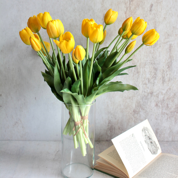 【リアルな触り心地】まるで生花のような瑞々しさ|春のチューリップ5本ブーケ|アーティフィシャルフラワー【イエロー】 1枚目の画像