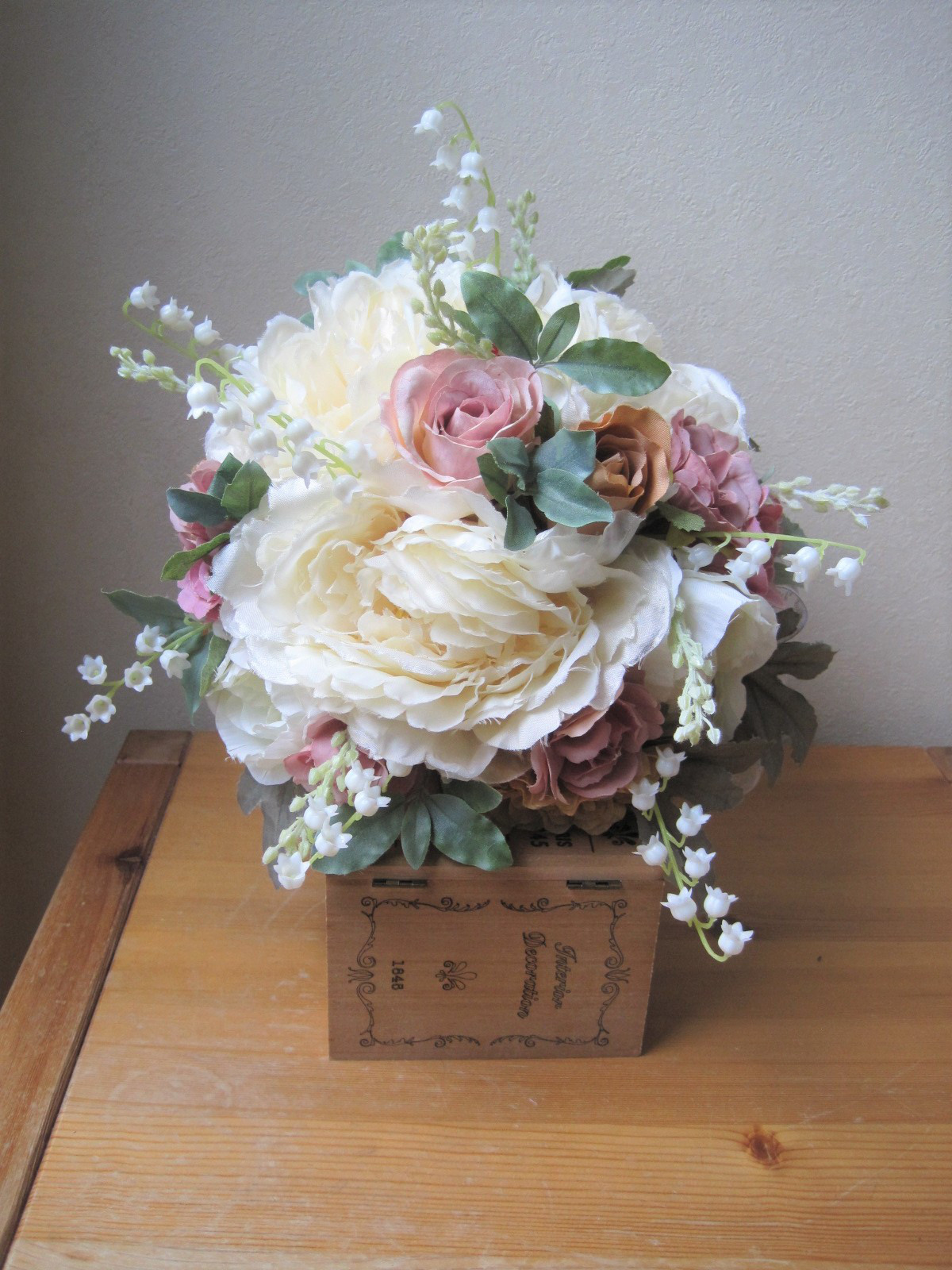 しゃくやくのクラッチブーケ♪ブートニア付き♪生花みたいに綺麗な造花です♪高品質なのに安い