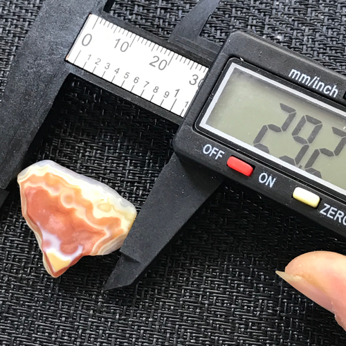 ゴビ石−1044 ゴビ瑪瑙 原石 その他置物 KIKI 通販 15421764｜Creema