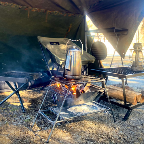 IFS】焚き火台・黒皮鉄・アイアンテーブル・キャンプギア