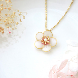 梅の花ネックレス　Plum blossom necklace 6枚目の画像