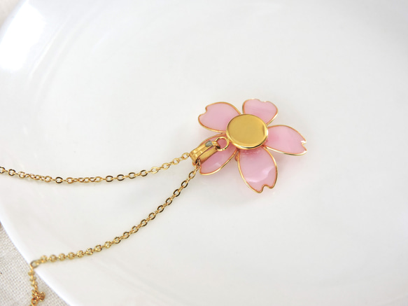 梅の花ネックレス　Plum blossom necklace 11枚目の画像