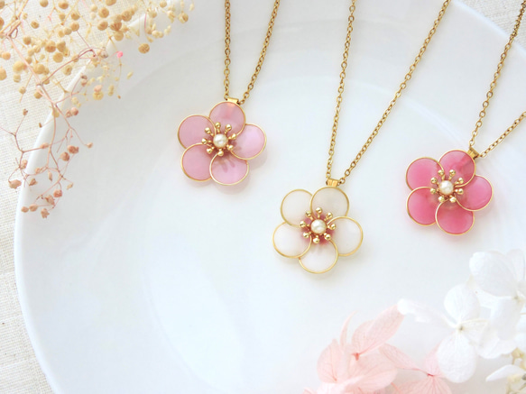 梅の花ネックレス　Plum blossom necklace 5枚目の画像