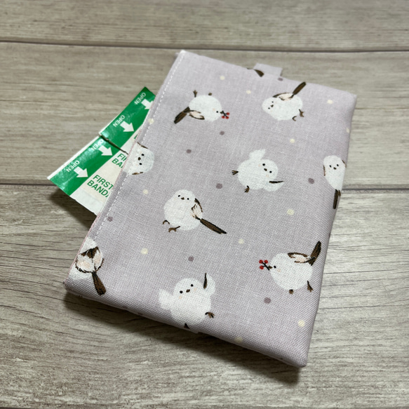 ⑤《送料無料》ポケット付きポケットティッシュケース♡シマエナガ柄♡雪の妖精 絆創膏入れ 薬入れ 小物入れ プチギフト ティッシュケース みどり屋 通販｜Creema(クリーマ)