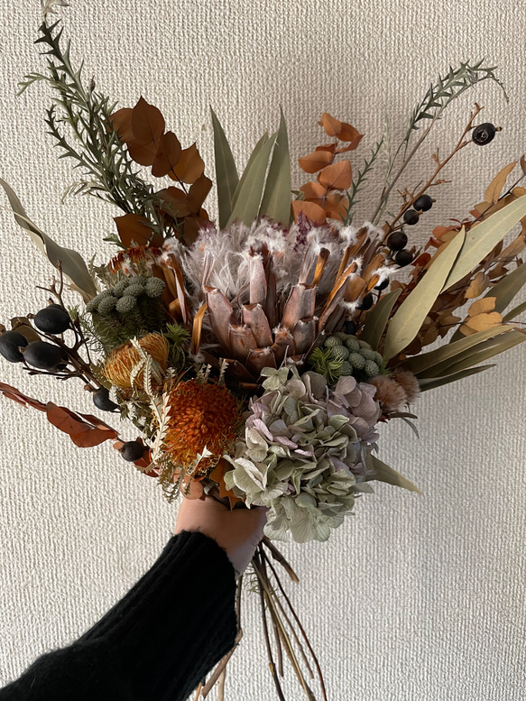 ドライフラワーブーケ プロテアのアンティークブーケ 花束 スワッグ 開店祝い インテリア ウエルカムスペース お祝い 4枚目の画像