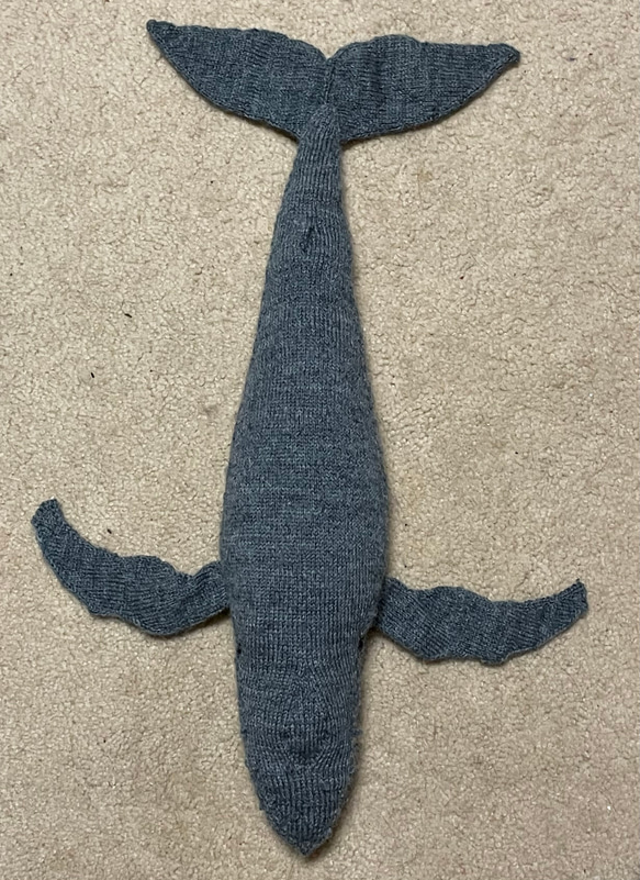 編み海洋生物ザトウクジラ魅力的かわいい編みぐるみ (赤ちゃんサイズ) 2枚目の画像