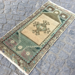 手織りトルコ絨毯 97x46cm ヴィンテージ ラグ 2枚目の画像